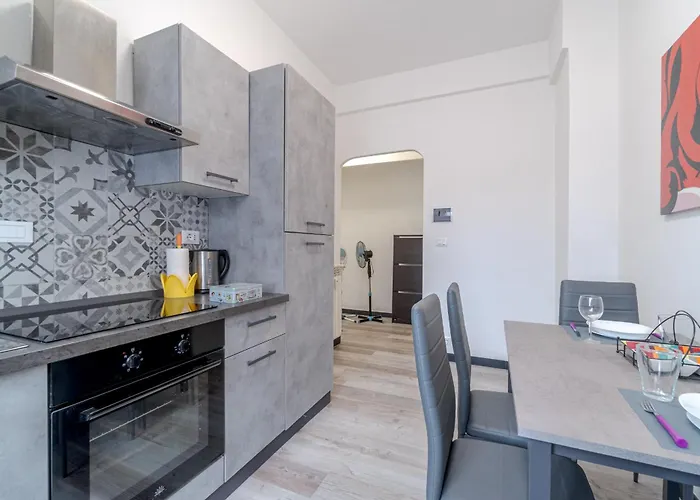 Apartman Monik House: Central House With Parking *